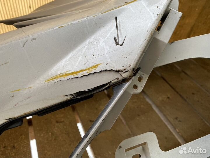 Бампер передний еs 7 Lexus ES