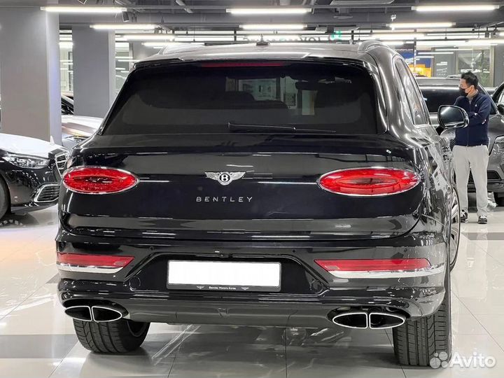 Bentley Bentayga 4.0 AT, 2021, 14 000 км