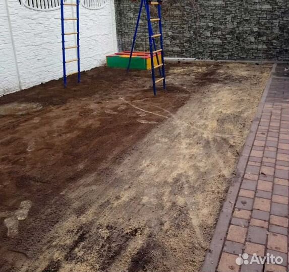 Газон под ключ. Газон посевной и рулонный