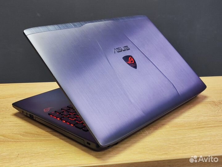 Asus Rog Core i5 GTX 1920x1080 8gb ram 128\1000