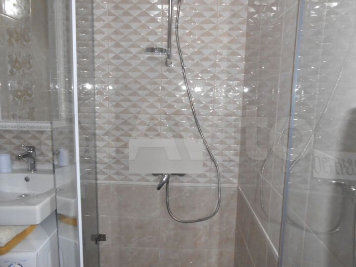 2-к. квартира, 55 м², 3/5 эт.