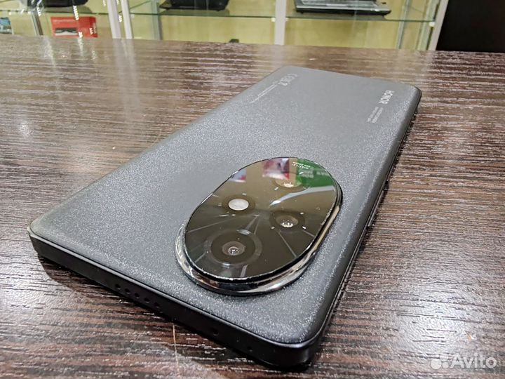 HONOR 200 Pro, 16/512 ГБ