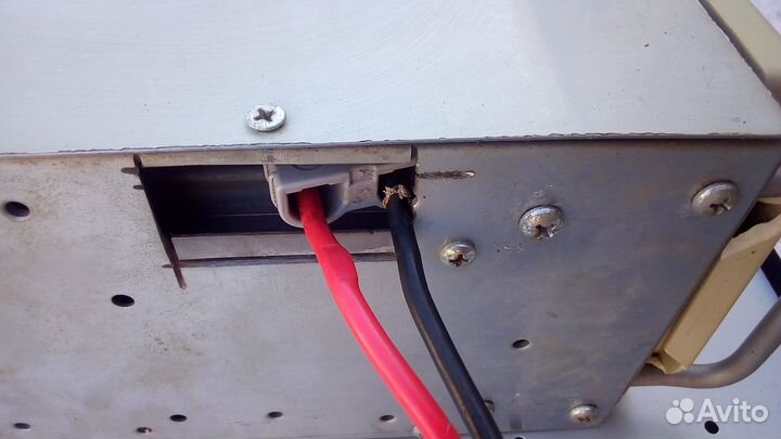 Ибп smart ups 1400rmi без акб на выходе sin 5