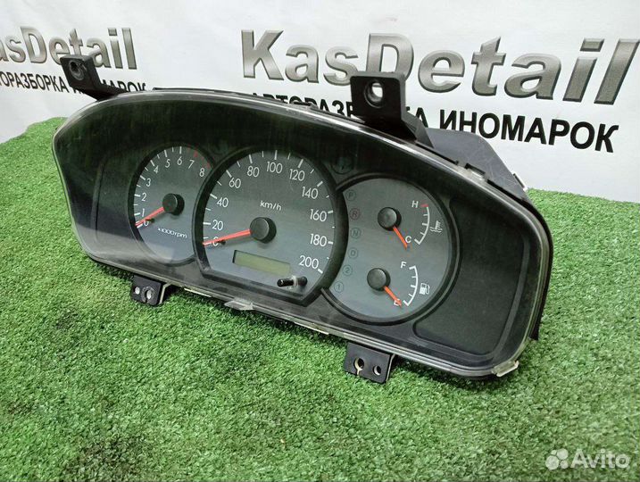 Приборная панель Kia Rio 1