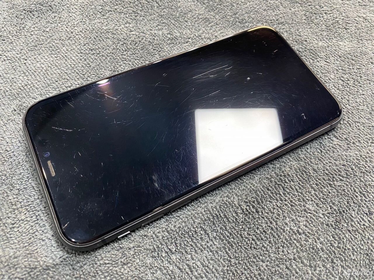 iPhone 11, 64 ГБ, SIM + eSIM, Советск