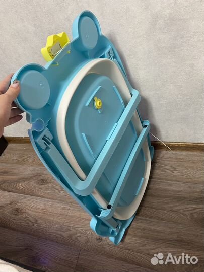 Ванночка для купания складная с термометром