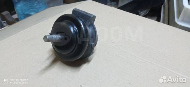 Подушка двигателя Toyota Soarer