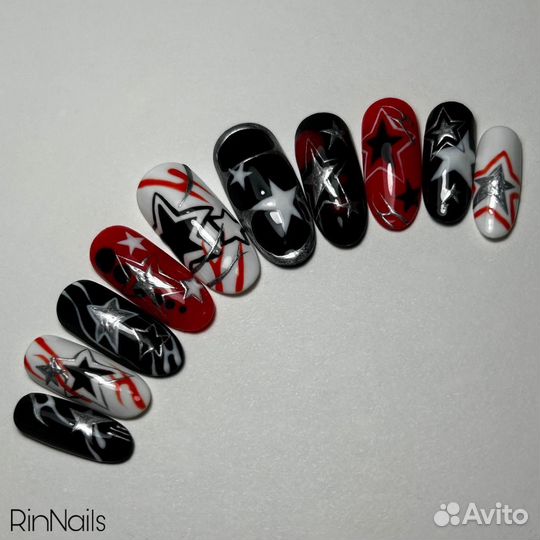 Накладные ногти на заказ с дизайном