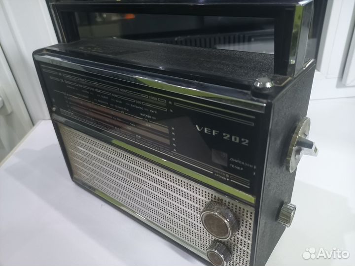 Радиоприемник VEF202