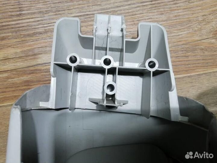 Обшивка средней стойки право верх Qashqai+2 JJ10E