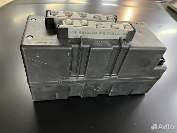 Комррессор центрального замка Mercedes W220 W215