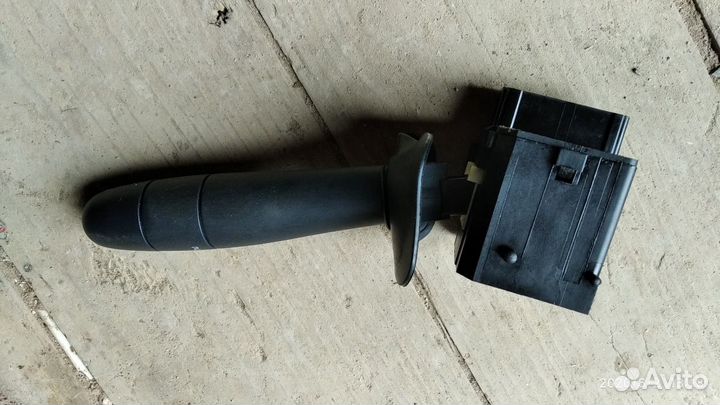 Переключатель дворников Рено Логан 1