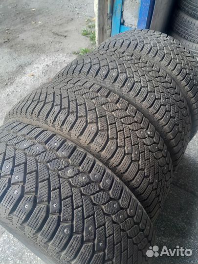 Gislaved Nord Frost 200 HD 215/55 R17