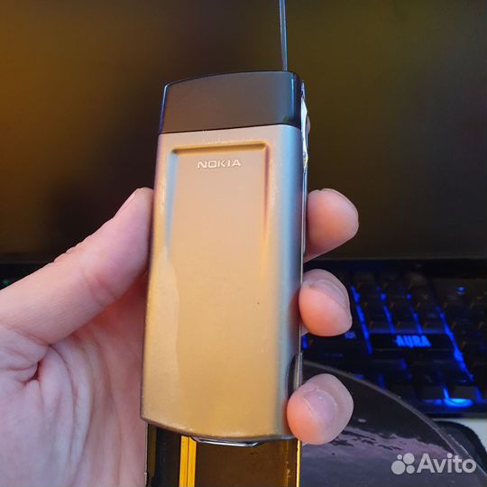 Nokia 8890