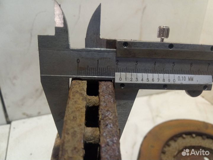 Диск тормозной передний Mitsubishi Pajero Pinin