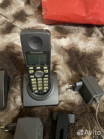Радиотелефоны Panasonic 400 и 7105+ доп. труба