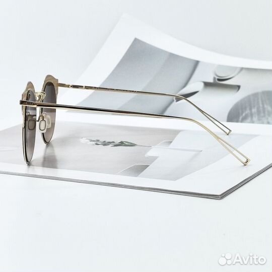 Солнцезащитные очки женские Dior