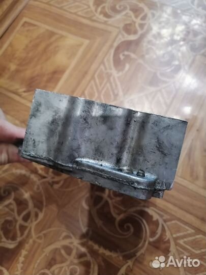 Крышка кпп на мотоцикл минск