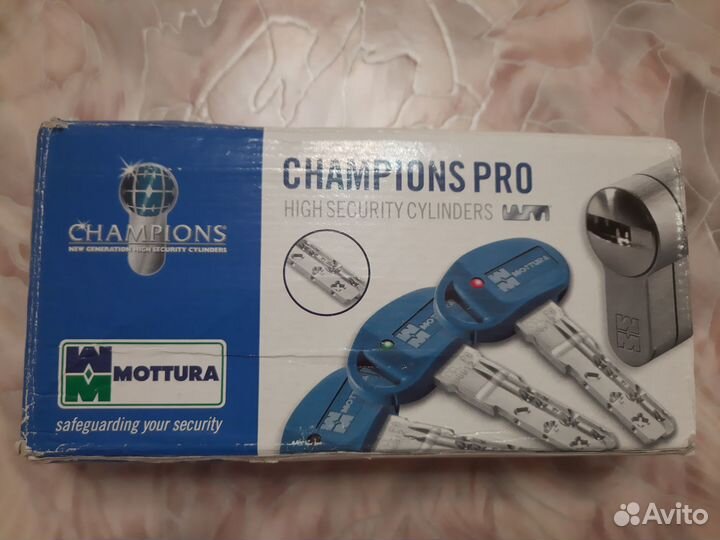 Личинка замка (цилиндровый механизм Mottura)