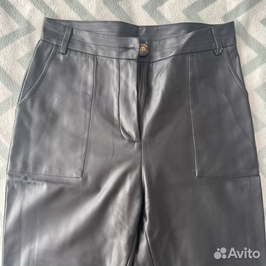 Брюки экокожа черные 42-44
