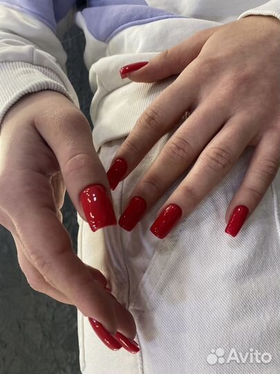 Маникюр и педикюр