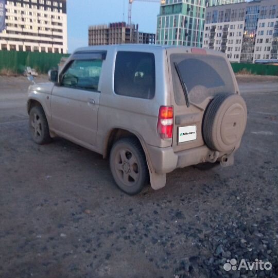 Mitsubishi Pajero Mini 0.7 AT, 2001, 300 000 км