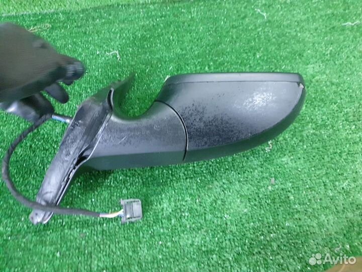 Зеркало правое электрическое Skoda Rapid