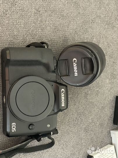 Canon eos m50