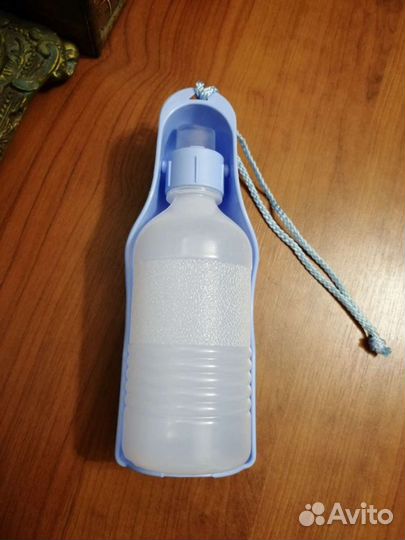 Портативная поилка для собак