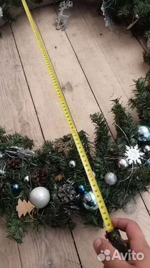 Новогодний венок ручной работы