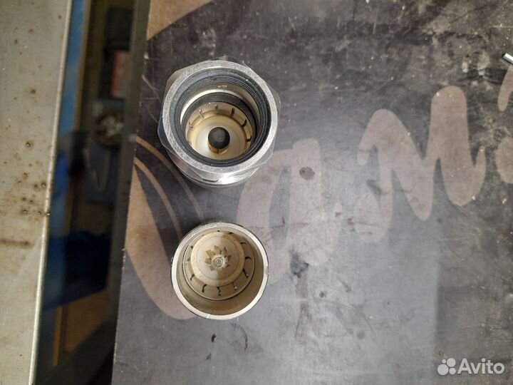 Коннектор для коаксиального кабеля