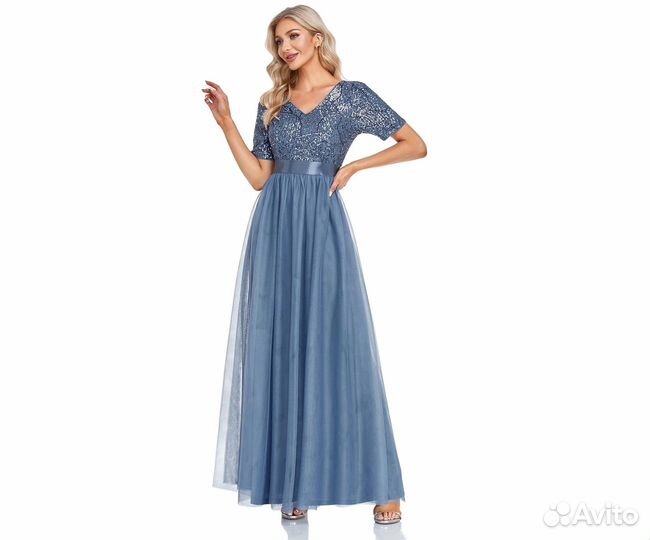 Новое платье пыльно-голубого цвета с пайетками