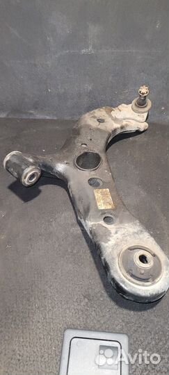 Рычаг подвески передний правый (Geely Emgrand X7)