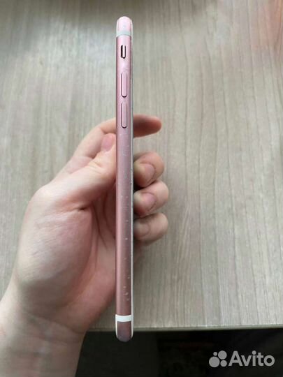 Телефон iPhone 7 128gb