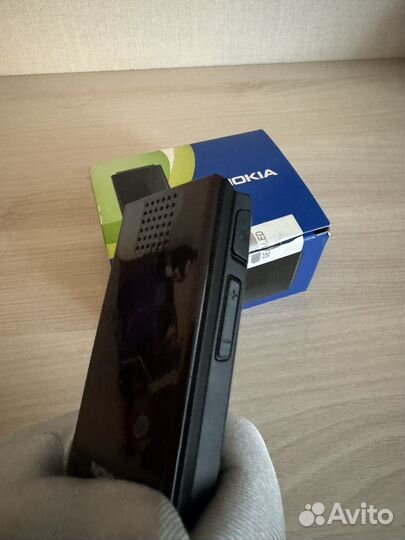 Nokia 2720 Fold