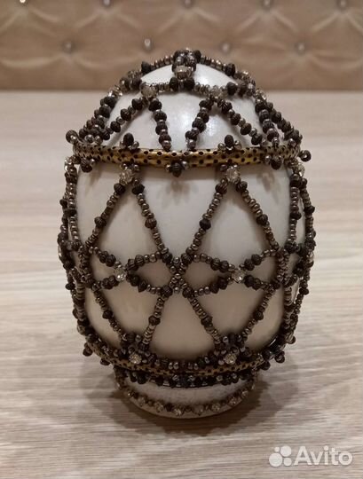 Яйцо фаянсовое декоративное