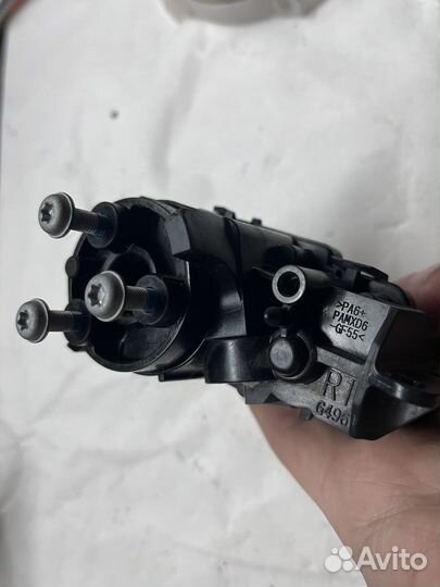 Моторчик правый зеркала Toyota Camry 70