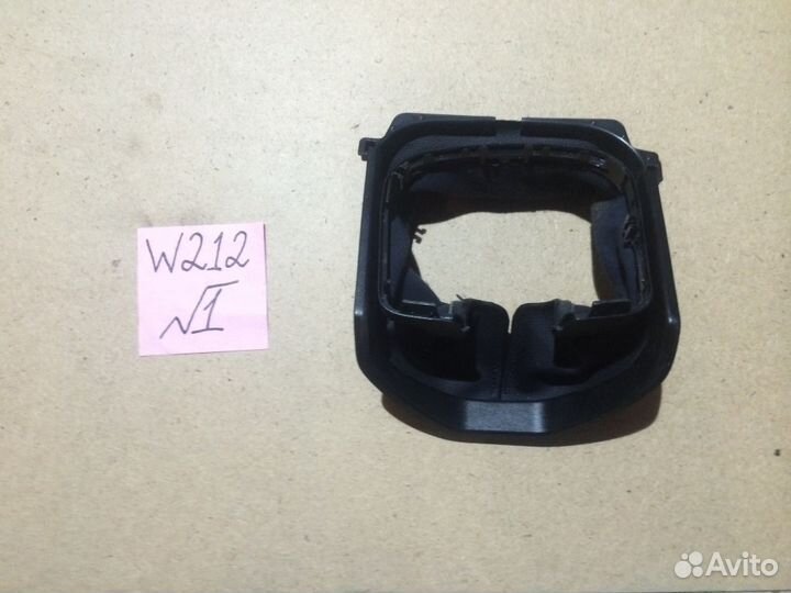 Накладки торпеды Mercedes E-class W212