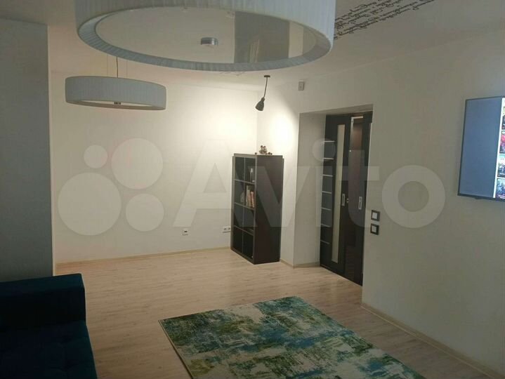 4-к. квартира, 111 м², 1/10 эт.