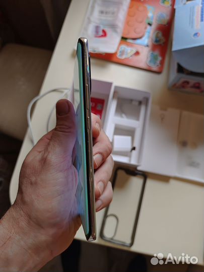 HUAWEI Nova 8, 8/128 ГБ