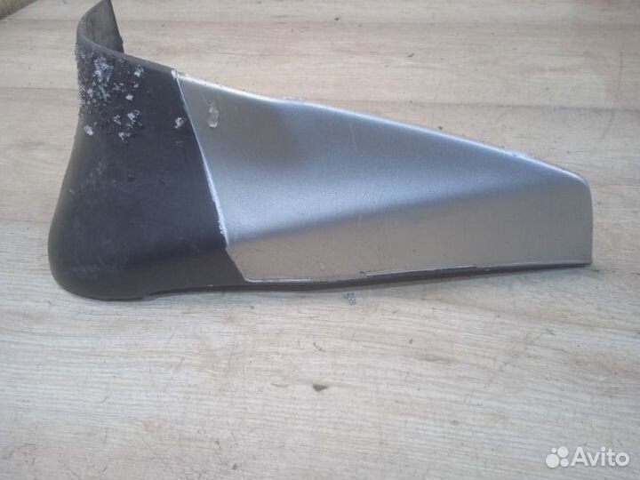 Брызговик задний правый Lexus Rx300 1 поколение