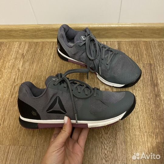 Кроссовки и шорты reebok crossfit 38