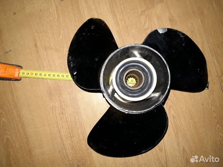 Винт для лодочного мотора