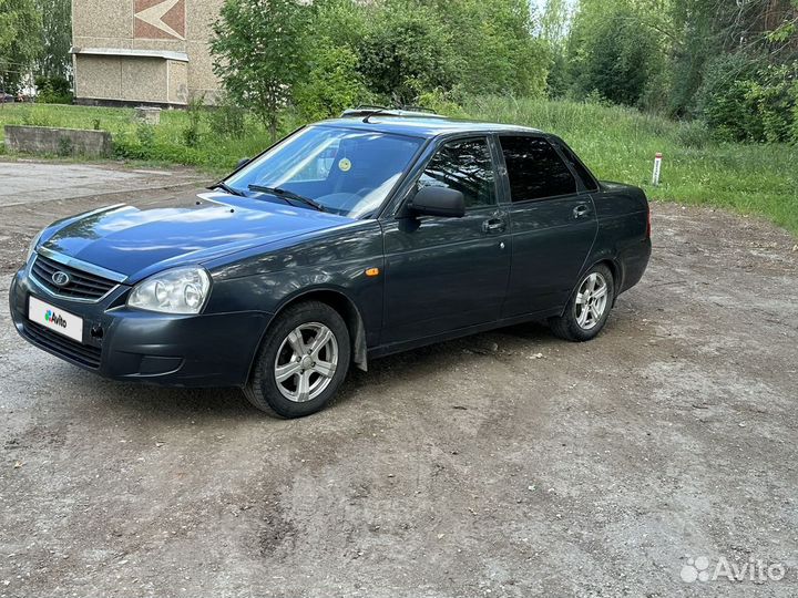 LADA Priora 1.6 МТ, 2012, 200 000 км