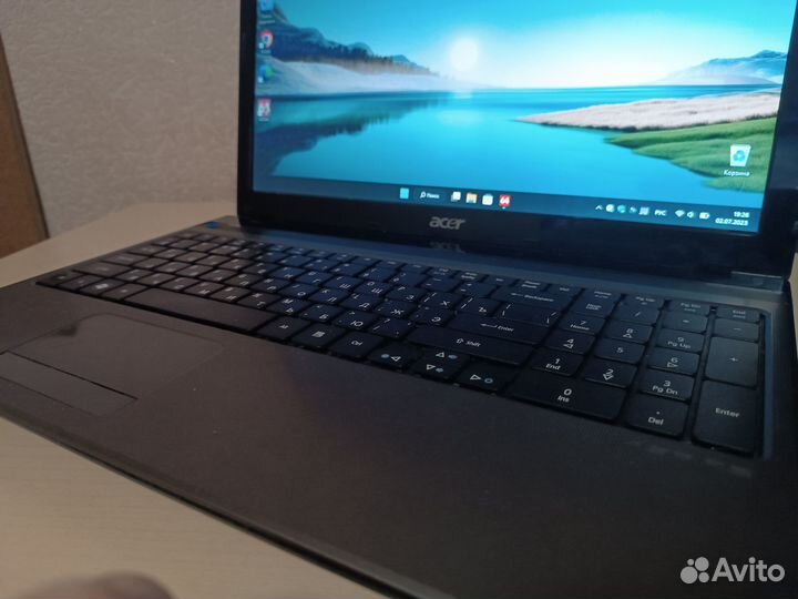 Ноутбук Acer Core i5/4gb/SSD-256