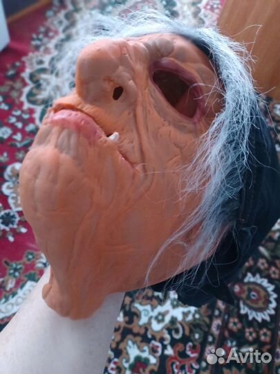 Маска на хэллоуин