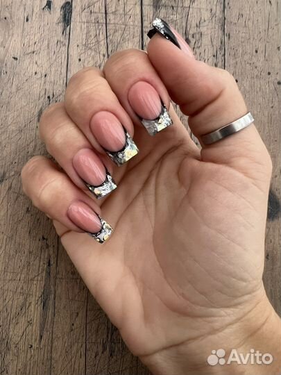 Мастер маникюра и педикюра