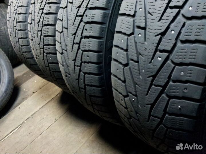 Nokian Tyres Hakkapeliitta 7 SUV 225/60 R17