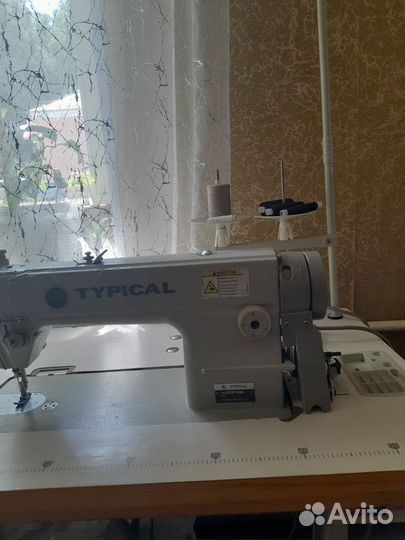 Швейная машинка typical