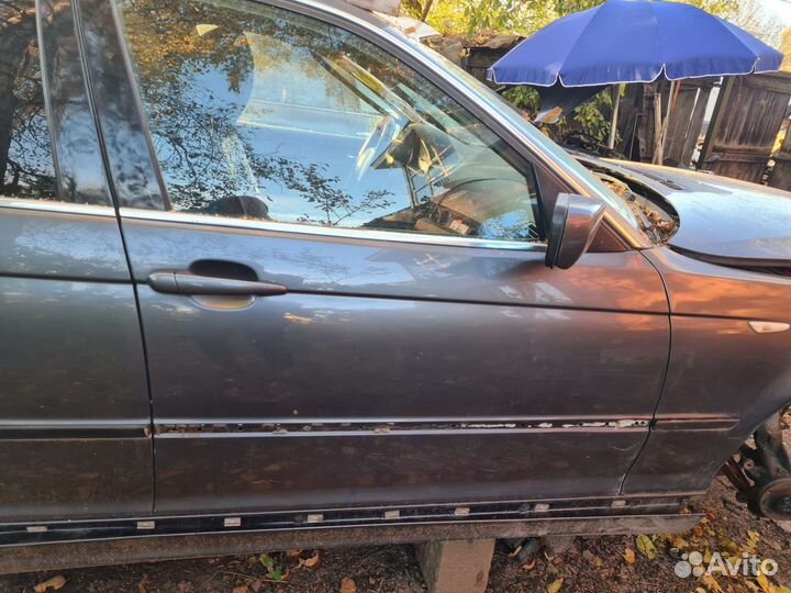 Дверь передняя правая BMW E46